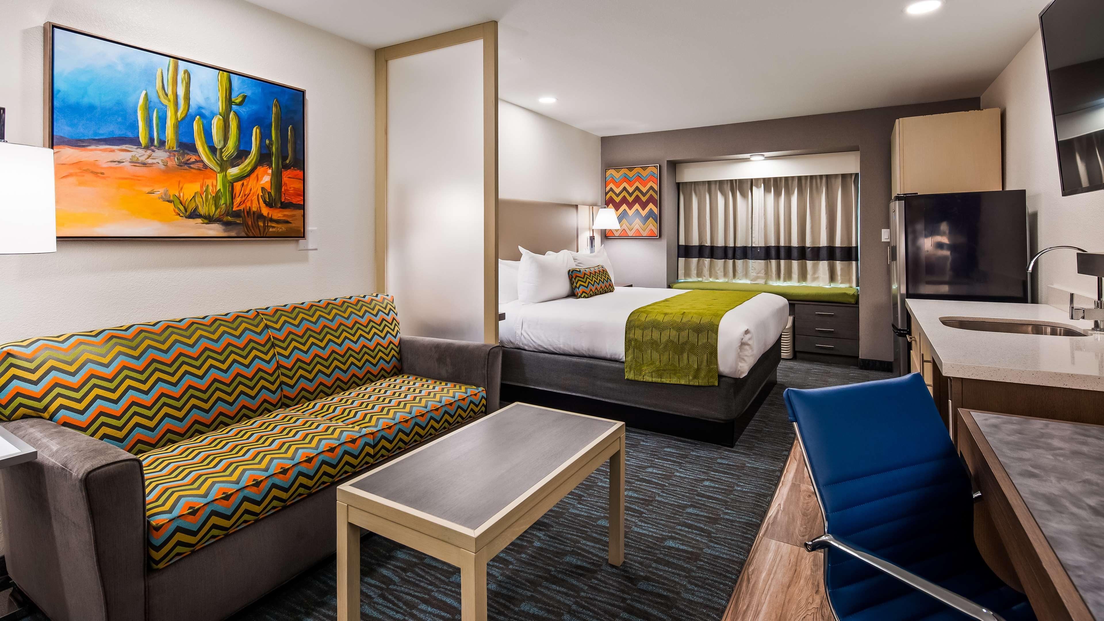 La Quinta Inn & Suites By Wyndham Tulsa Downtown - Route 66 Buitenkant foto